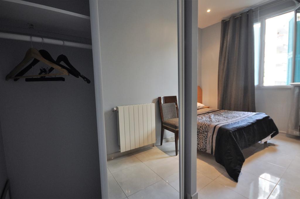 Hotel Carlone Nizza Kültér fotó
