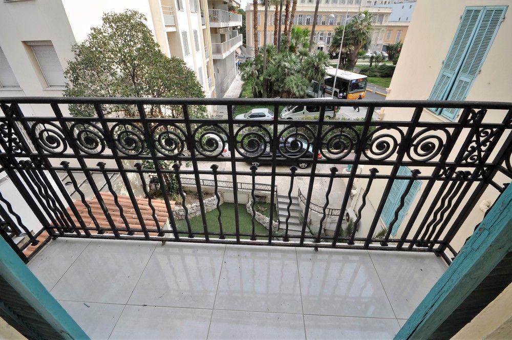 Hotel Carlone Nizza Kültér fotó