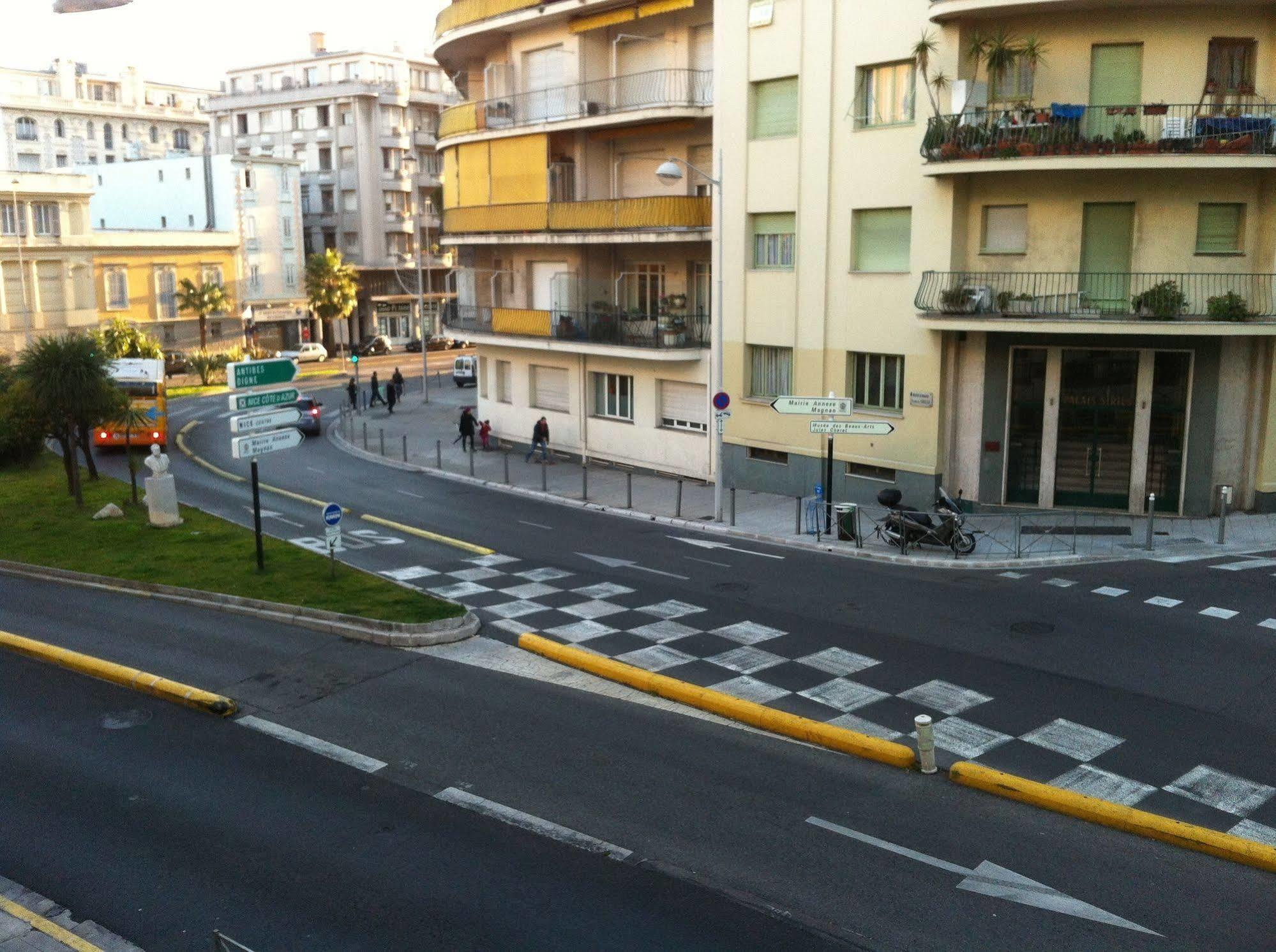 Hotel Carlone Nizza Kültér fotó