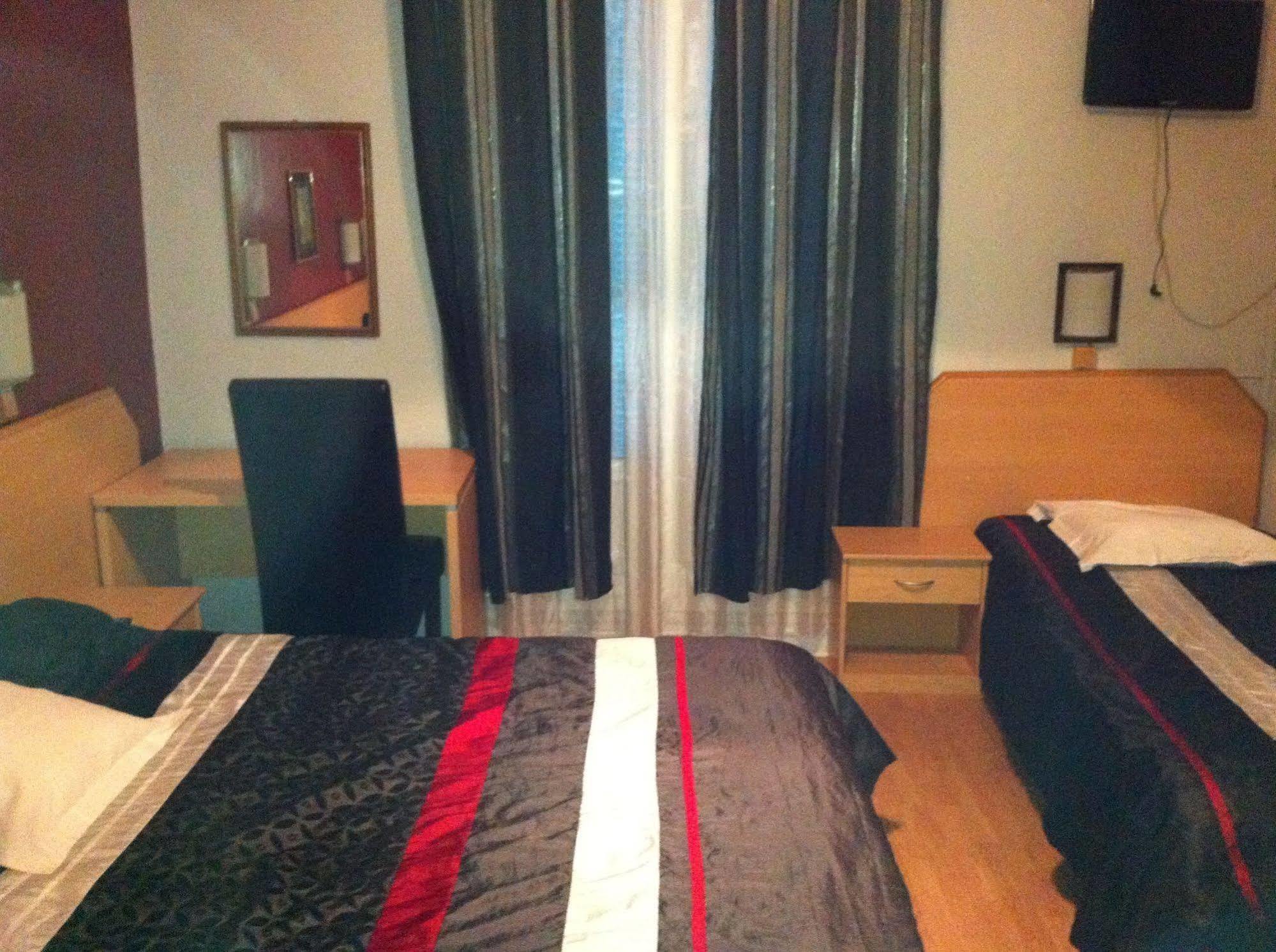 Hotel Carlone Nizza Kültér fotó