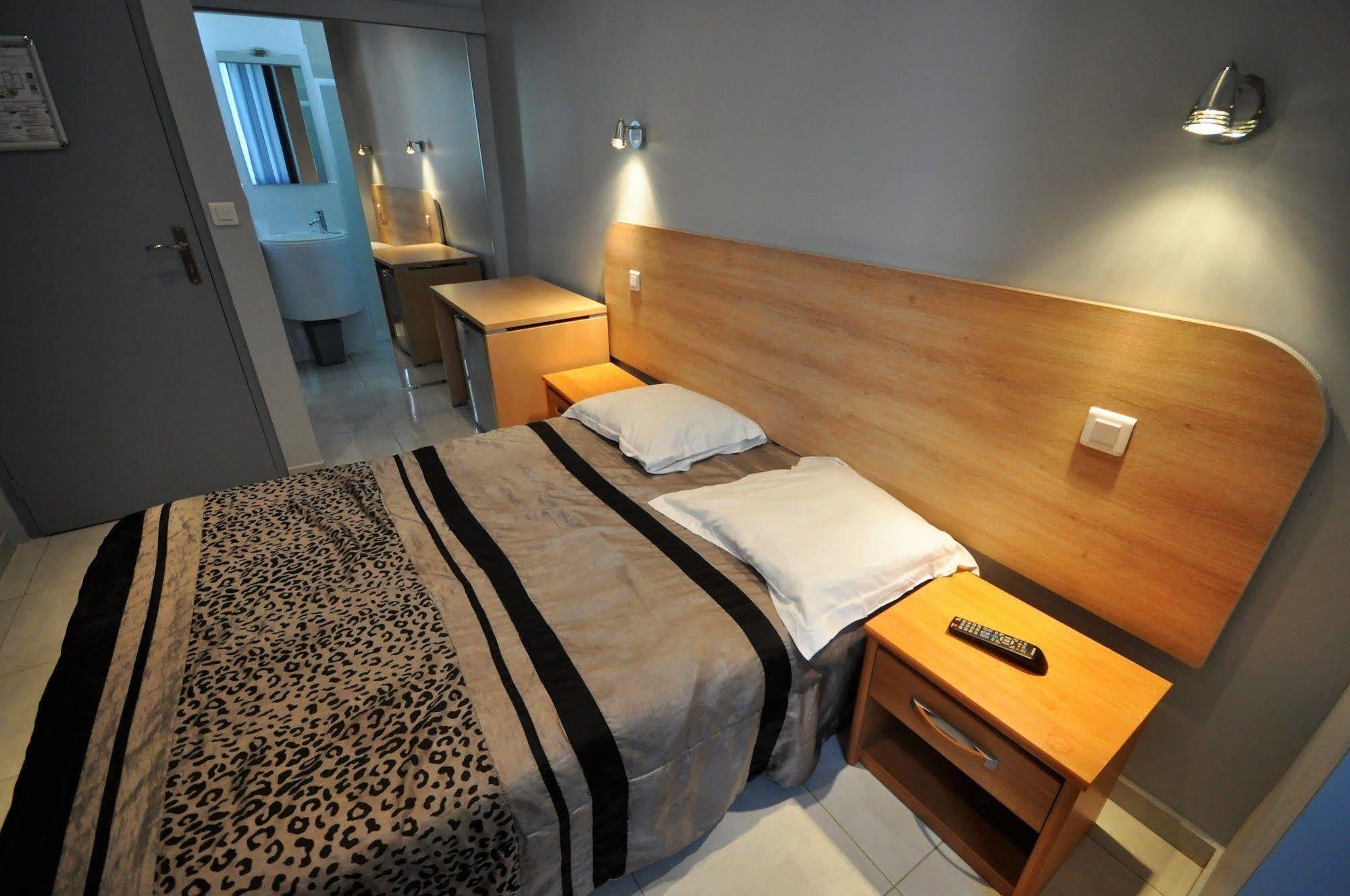 Hotel Carlone Nizza Kültér fotó